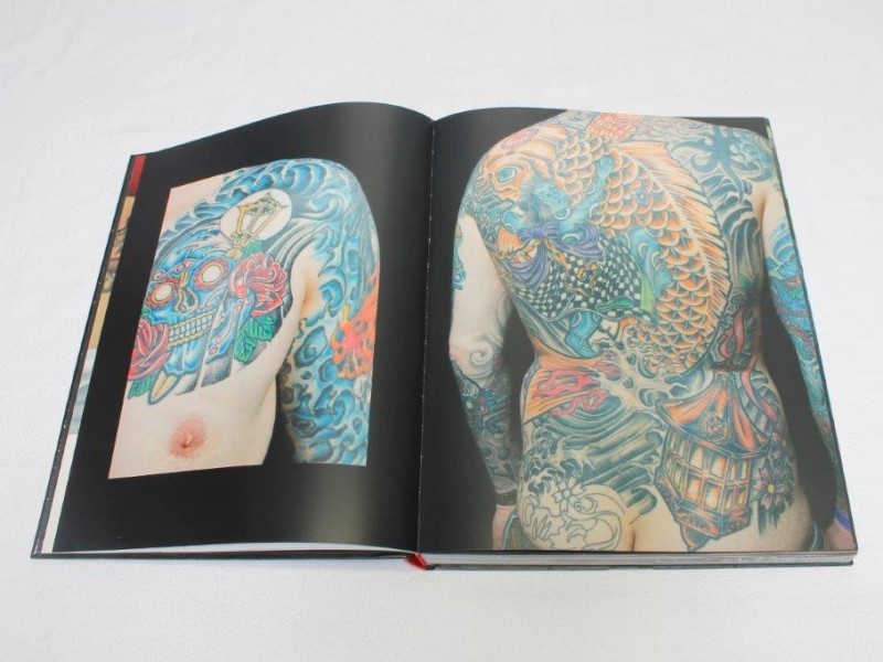 Boek: Dutch Tattoo Studios  (Art.1030)