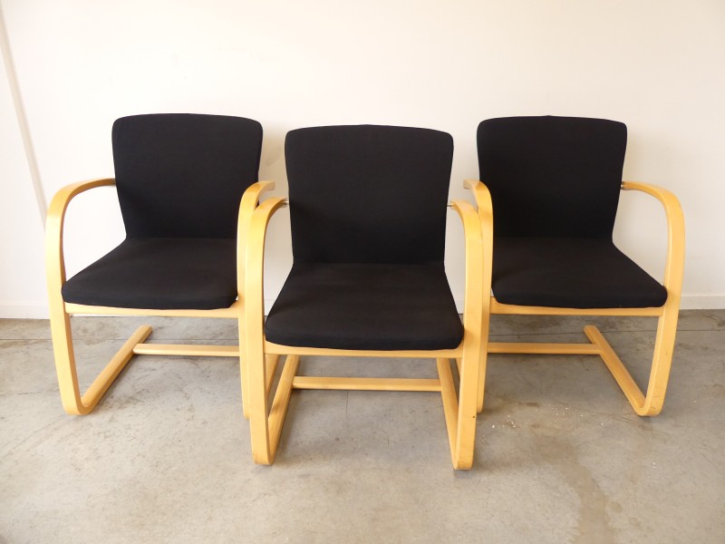 Kinnarps Lounge stoelen - 3 stuks