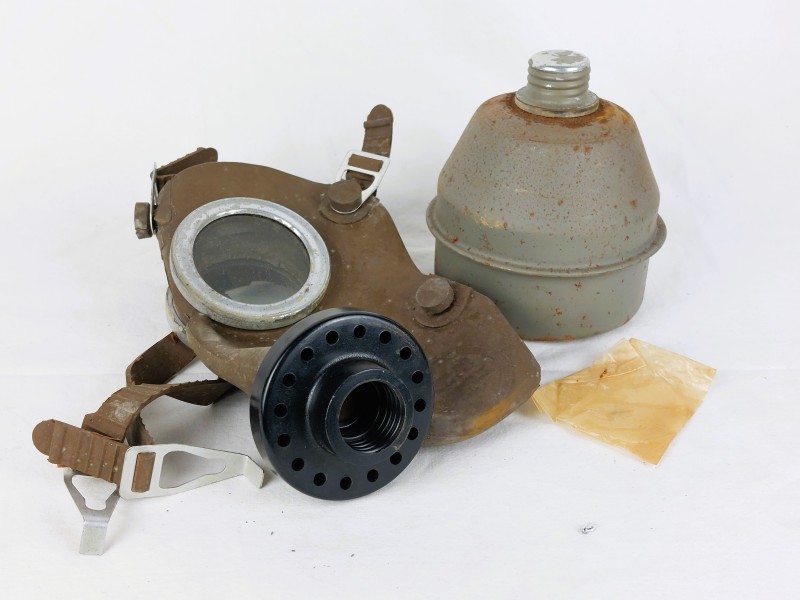 Lot gasmaskers voormalig Sovjet-USSR tijdperk