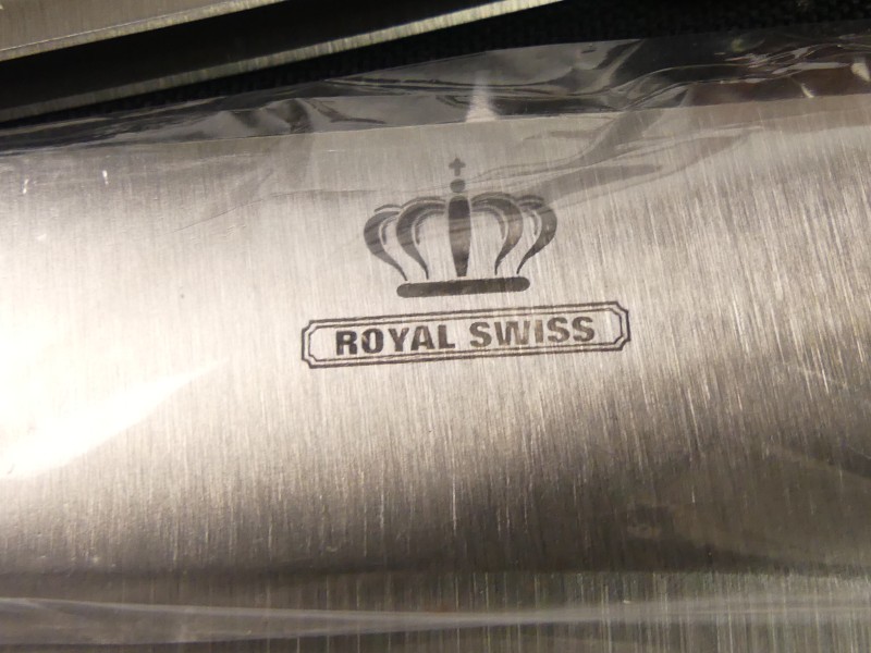 Royal Swiss 9 delige Messenset - in Luxe meeneem tas