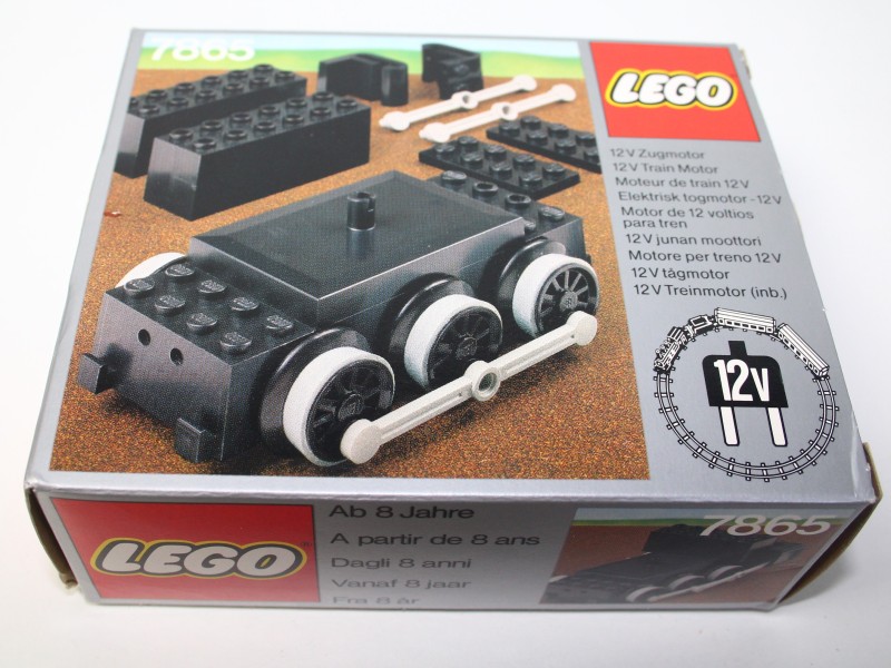 Lego Spoorwegovergang en wagons - Compleet in doos