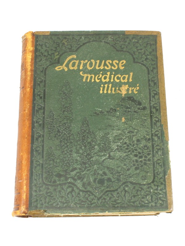 Antiek boek 'Larousse médical illustré'