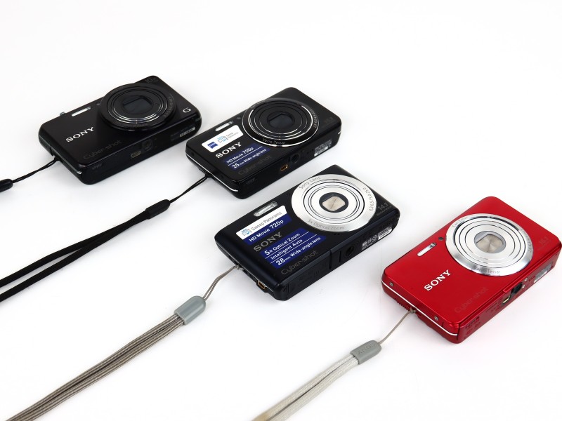 Lot van 4 Sony Cyber-shot Compactcamera's