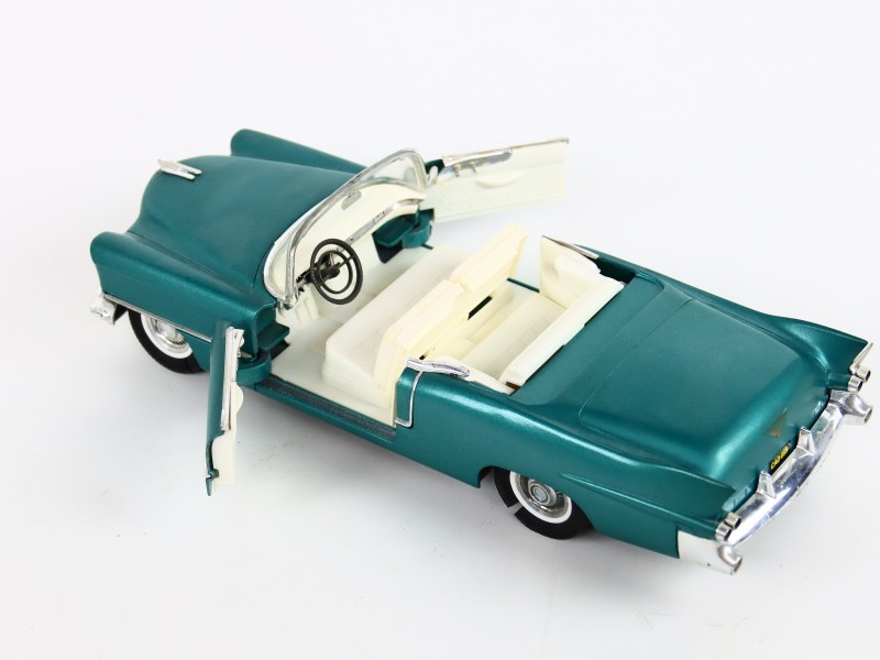 Set van twee Oldtimer schaalmodellen