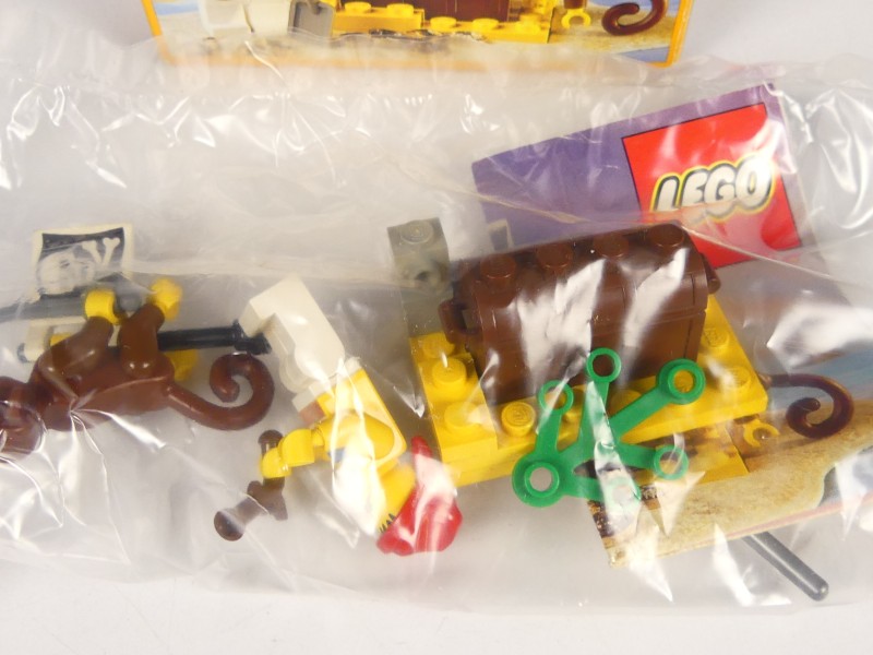 Vintage Lego Lot in dozen