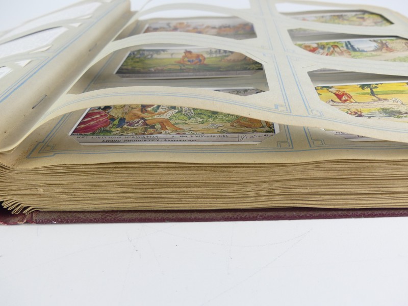 Een vintage lot van 6 ‘Liebig’ chromoalbums met diverse thema's