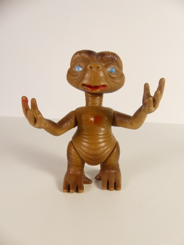 2 E.T. The Extra Terrestrial vintage plastic figuren