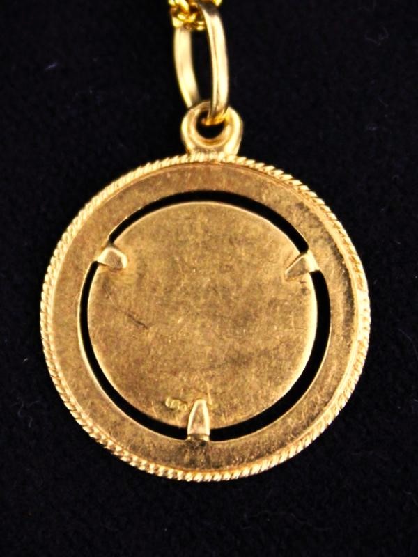 18k gouden leeuwenhanger met ketting