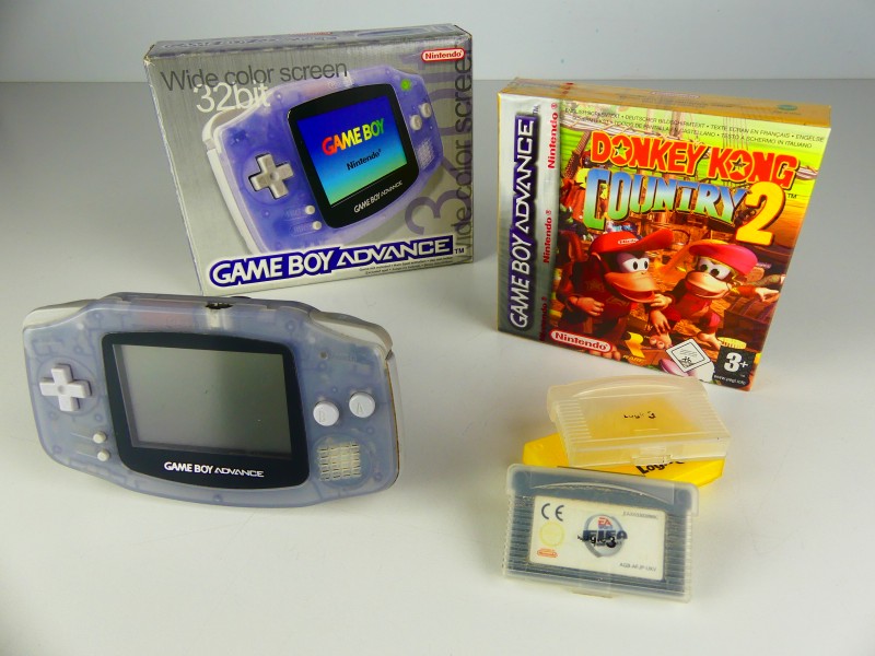 GameBoy Advance Wide Screen 32bit in doos