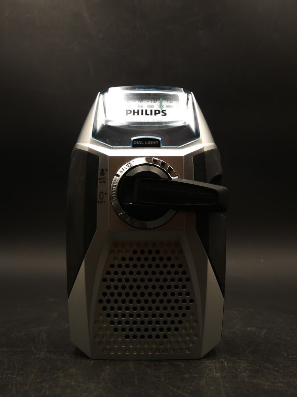 Philips AE1000 self-powered radio