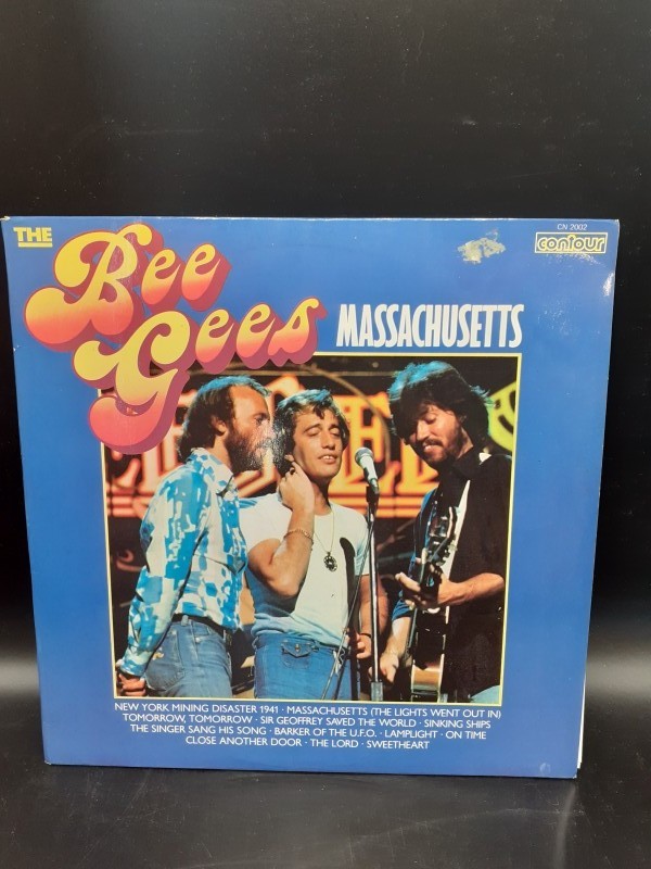 1 LP + 2 dubbelelpee's The Bee Gees