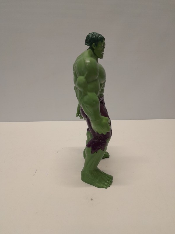 2 actiefiguren The Hulk en Captain America - Marvel