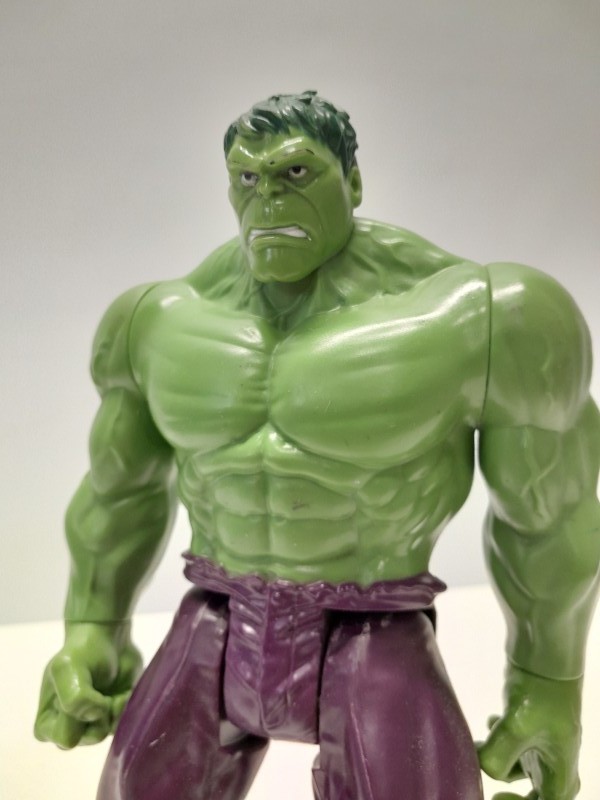 2 actiefiguren The Hulk en Captain America - Marvel