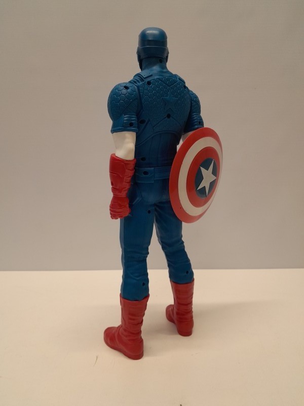 2 actiefiguren The Hulk en Captain America - Marvel