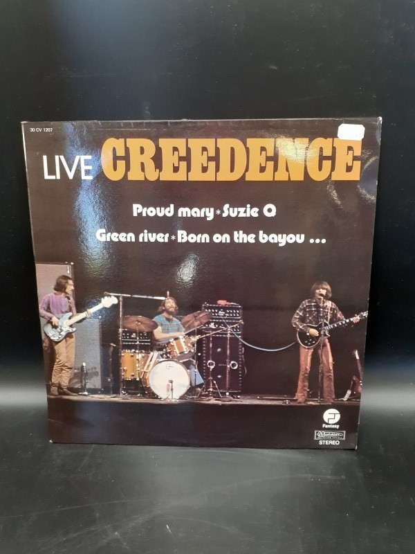 1 LP + 1 dubbelelpee Creedence Clearwater Revival