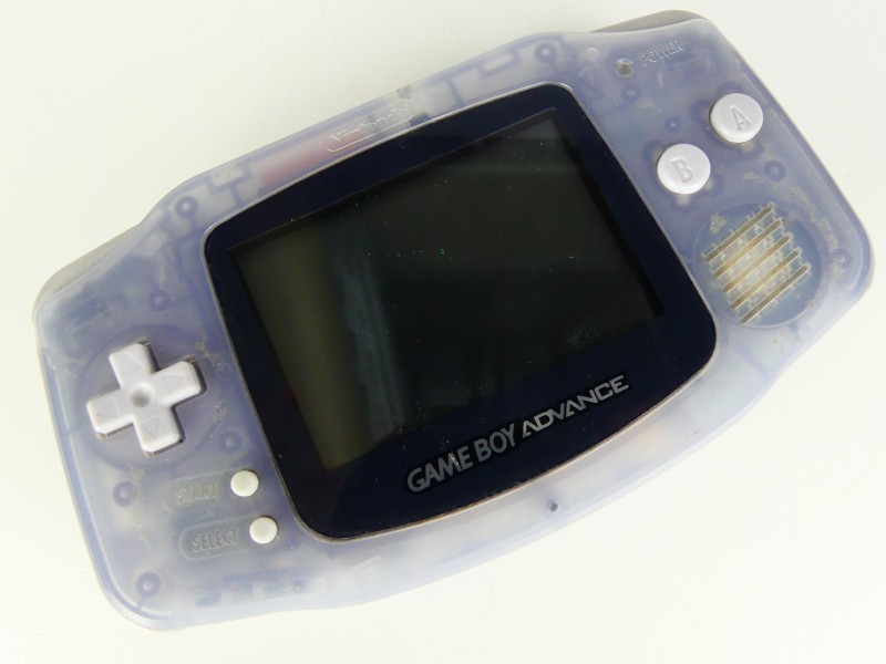 GameBoy Advance Wide Screen 32bit in doos