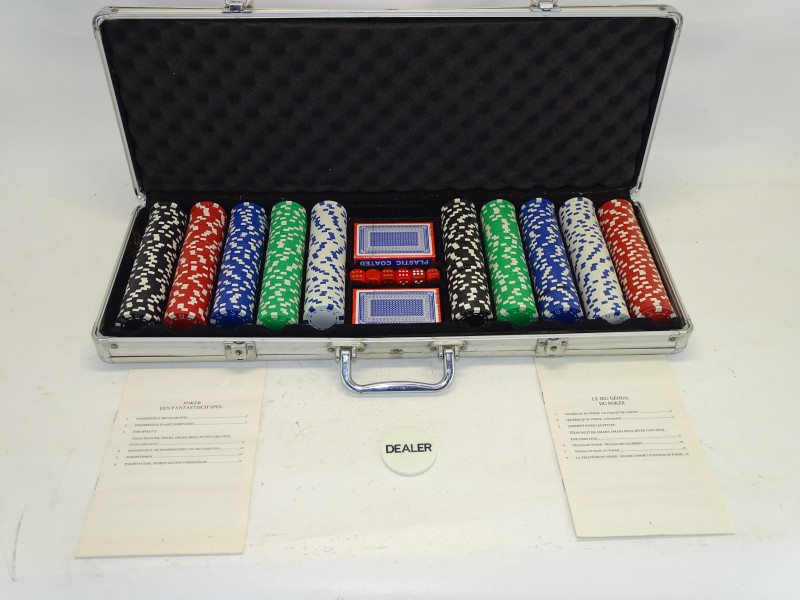 Lodge gemakkelijk Seminarie Pokerspel in Aluminium Koffer - De Kringwinkel