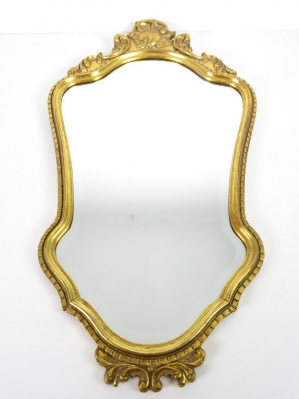 Goudkleurige spiegel -