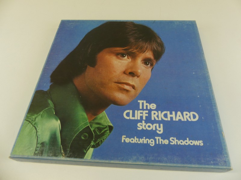 LP Cliff Richard Featuring The Shadows* – The Cliff Richard Story